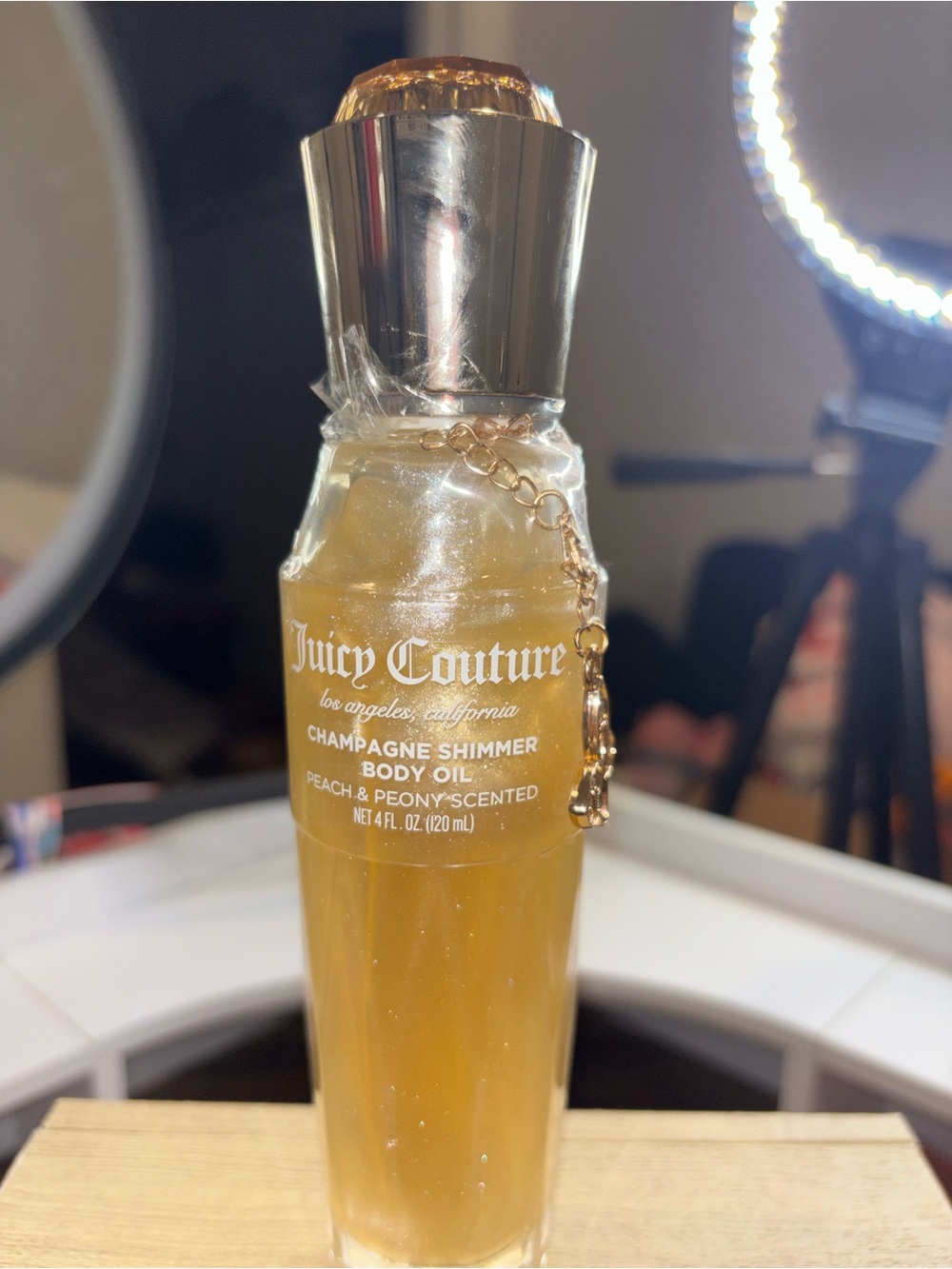 Juicy Couture Champagne Shimmer Body Oil